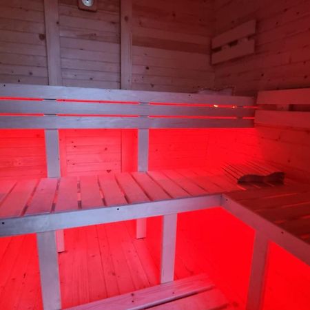 Slapen Bij Bonanza Villa Bantega Kültér fotó